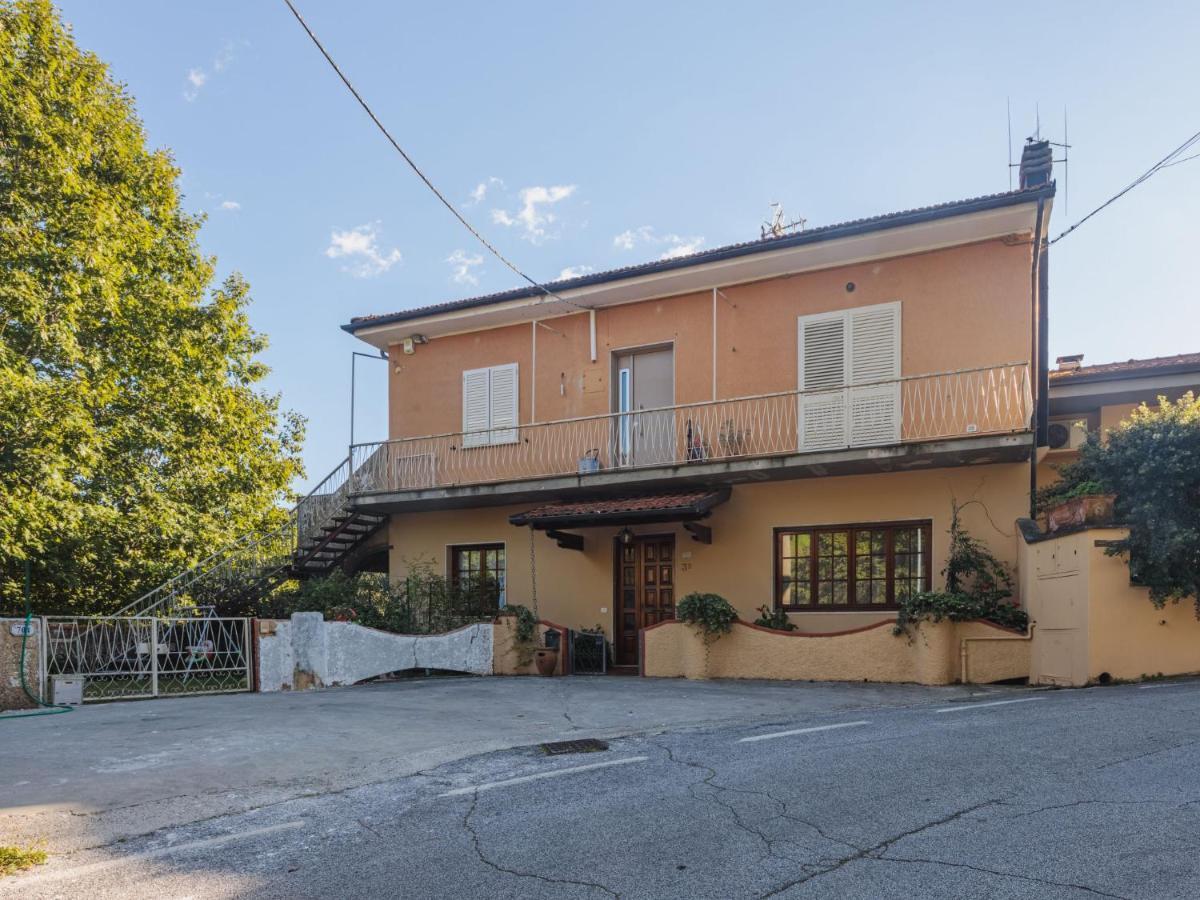 Apartment Barbara By Interhome Corsanico-Bargecchia Exteriér fotografie